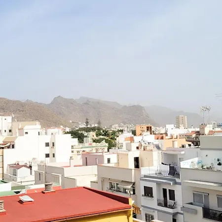 Piso Muy Centrico Cerca De Lugares De Gran Interes Apartman *
